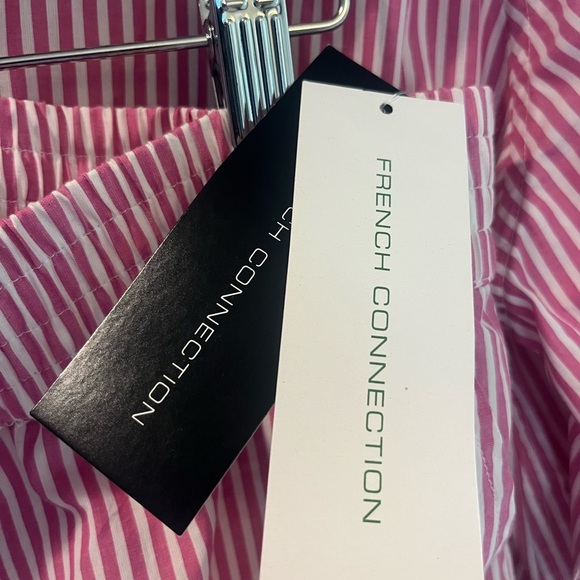 French Connection 100% Pink  White Striped Button Down and Shorts Set Size Large - Picture 15 of 15